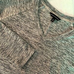 Banana Republic Long Sleeve Lightweight Sweater‎ Women's Medium Women's Gray